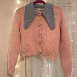 ❌Sold❌NWT Zara Jewel button knit Cardigan